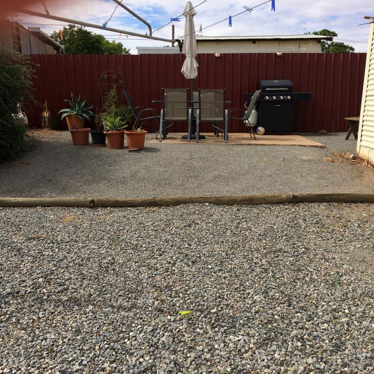 Lillymay Cottage Broken Hill Exterior photo